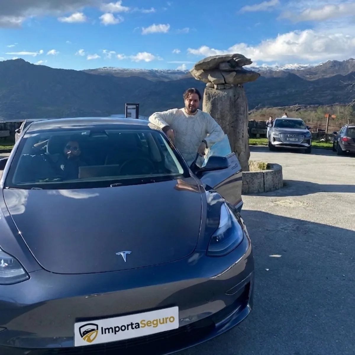 Tesla Model 3 importado pela ImportaSeguro